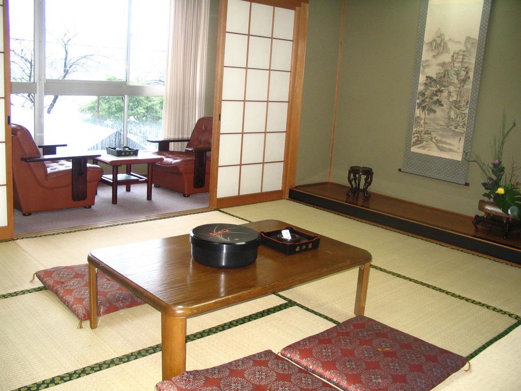 Rinkokan Hotel Inuyama Exterior foto