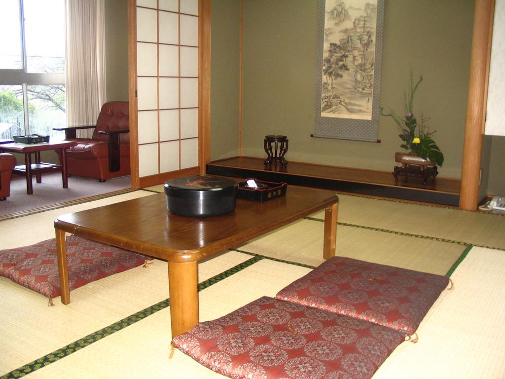 Rinkokan Hotel Inuyama Exterior foto